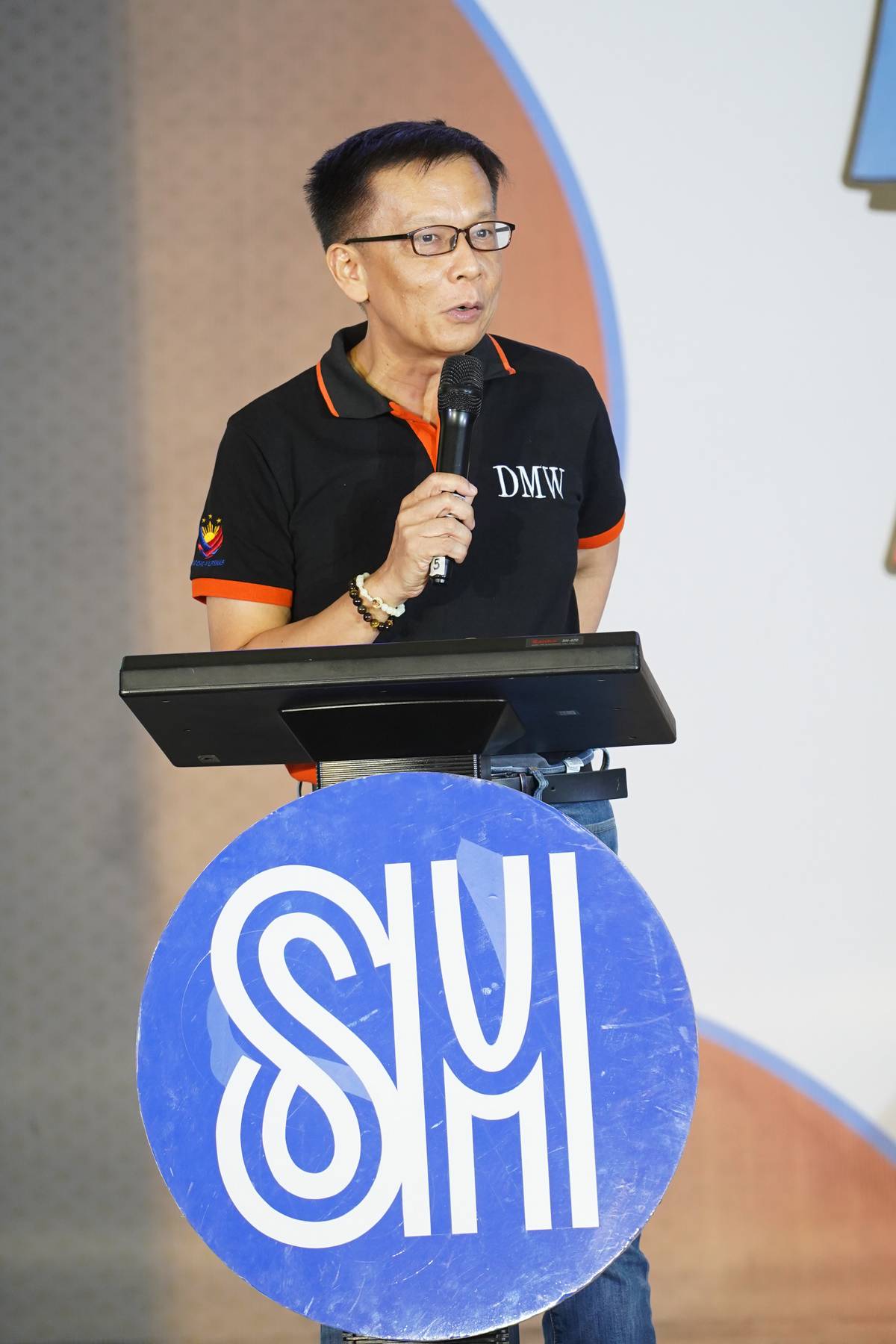 Department of Migrant Workers (DMW) Secretary Hans Leo Cacdac